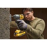 Stanley V20 18V borstelloze slagschroevendraaier Geel/zwart, Koffer, 2 accu's en oplader inbegrepen