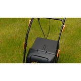 BLACK+DECKER BEOEP320-QS 1200W 30cm Verticuteerder Zwart/oranje