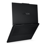 Lenovo Legion 5 15IAX10 (83F000ALMH) 15.1"  gaming laptop Zwart | Ultra 7 255HX | RTX 5070 | 16 GB | 512 GB SSD