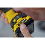 Stanley FATMAX V20 18V Multitool multifunctioneel gereedschap Geel/zwart, Koffer, 2 accu's (2.0Ah) en oplader (2A) inbegrepen