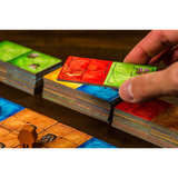 White Goblin Games Pyramido Bordspel Nederlands, 2 - 4 spelers, 45 minuten, Vanaf 8 jaar