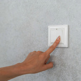 Shelly BLU Wall Switch 4 + Busch-Jaeger adapter schakelaar Wit, Bluetooth 4.2