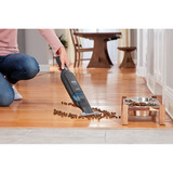 BLACK+DECKER HLVC320B11-QW 12V 2.0Ah Slim Handvac Kruimeldief handstofzuiger Zwart, Incl. Laadstation