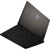 MSI Crosshair A17 HX D8WGKG-002NL 17"  gaming laptop Donkergrijs | Ryzen 9 8940HX | RTX 5070 | 16 GB | 1 TB SSD