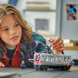 LEGO Marvel - Spider-Man vs. Doc Ock metroscène Constructiespeelgoed 76321