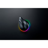 Razer Pro Click V2 Vertical gaming muis Zwart, Tot 30.000 Dpi, USB-C / Bluetooth / 2.4 GHz