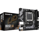 GIGABYTE B650I AX socket AM5 moederbord RAID, 2.5 Gb-LAN, WLAN, BT, Sound, µATX