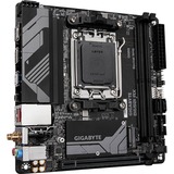 GIGABYTE B650I AX socket AM5 moederbord RAID, 2.5 Gb-LAN, WLAN, BT, Sound, µATX