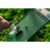 8BitDo Retro R8 Mouse - Forest Wonder Lichtgroen, 50 - 26000 DPI, Bluetooth / USB-C / 2.4 GHz