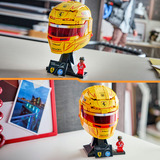 LEGO Editions - Scuderia Ferrari HP helm van Lewis Hamilton Constructiespeelgoed 43022, Retail