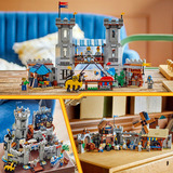 LEGO Creator 3-in-1 - Middeleeuws kasteel met ridders te paard Constructiespeelgoed 31168
