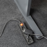 ACT Connectivity Stekkerdoos met lichtgevende schakelaar, 4 sockets, 2 m, zwart stekkerdoos Zwart