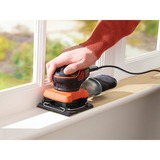 BLACK+DECKER 220W 1/4 vel schuurmachine met handpalmschakelaar KA450-QS vlakschuurmachine Oranje/zwart