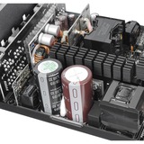 Thermaltake Toughpower GF1 ARGB modulaire 750 watt voeding  Zwart, 4x PCIe, 4x PCIe, Full kabel-management